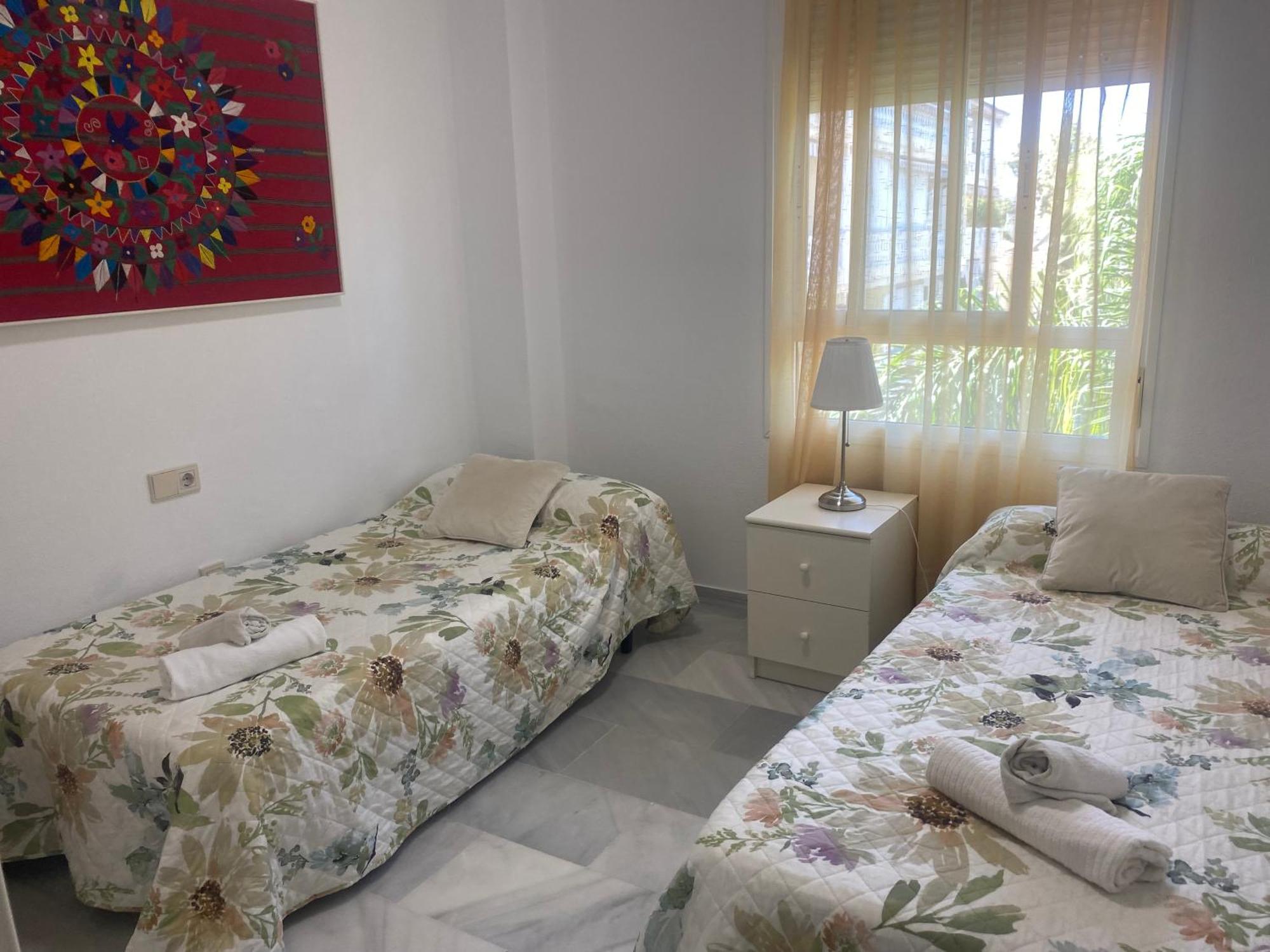 Ferienwohnung Carihuela Plaza Del Remo Torremolinos Exterior foto